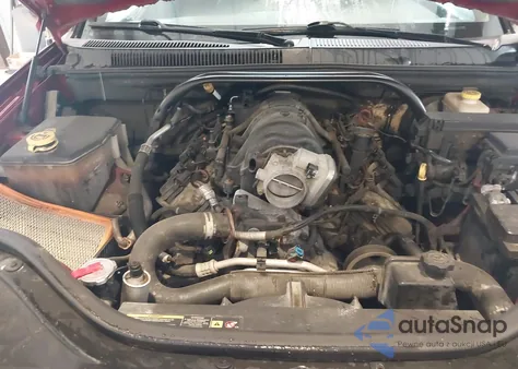 2005 Jeep Grand Cherokee Limited из США, поврежденный, VIN 1J8HR58225C711368